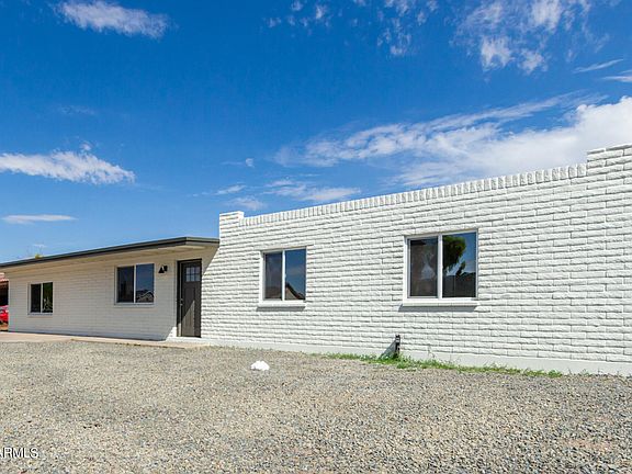 4th image of 1524 N KADOTA Avenue
