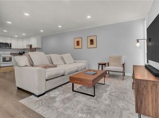 1086 Cabrillo Park Dr APT D, Santa Ana, CA 92701