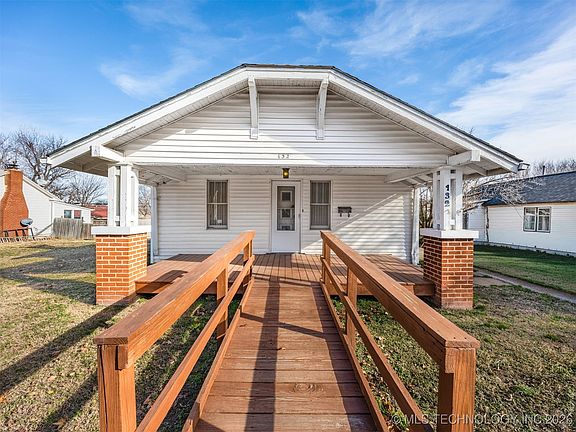 4th image of this home