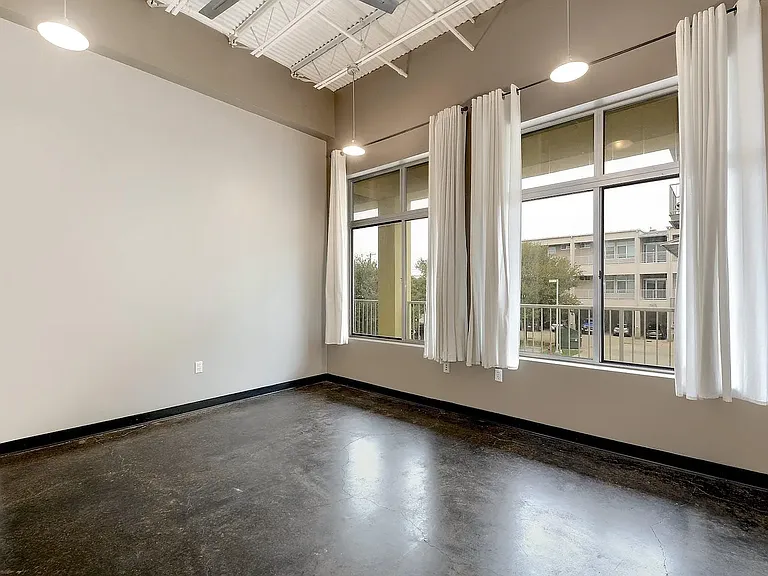2401 E 6th St #3041 — Photo 25