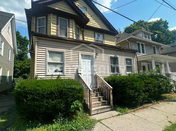86 Linden Ave, Middletown, NY 10940
