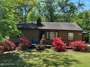 5511 S Briscoe Cir, Knoxville, TN 37912