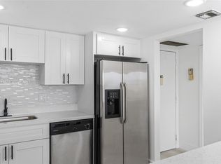 7051 Environ Blvd APT 435, Fort Lauderdale, FL 33319