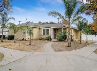 6832 Balcom Ave, Reseda, CA 91335