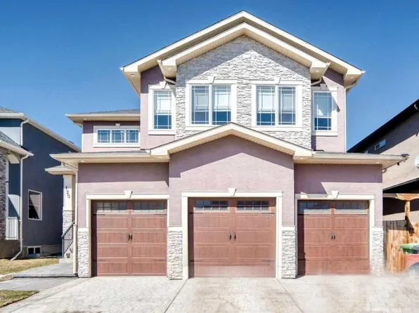 120 SE Kinniburgh Cir, Chestermere, AB T1X 0P8
