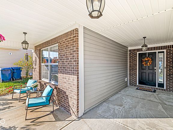 5th image of 15259 High Timber Ln