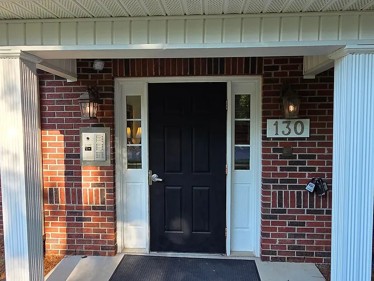 130 Shallowford Reserve Dr #303 — Photo 29
