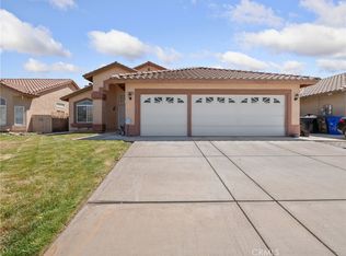 13337 Luna Rd, Victorville, CA 92392