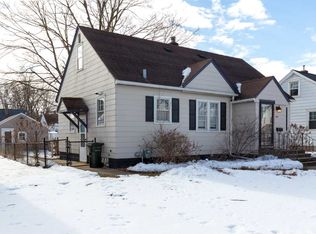 924 Hawthorne Ave, Waterloo, IA 50702