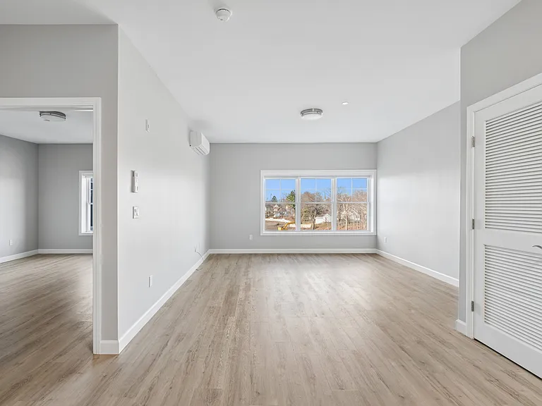Lofts at 335 — Photo 11