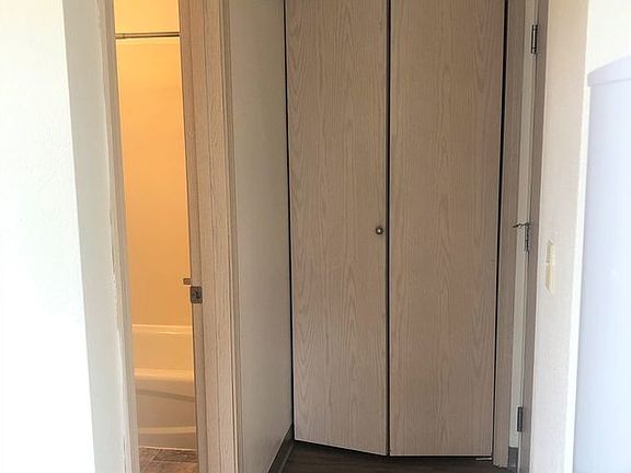 4th image of 5608 15th Ave NE APT 308
