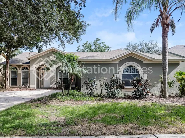 2822 Laurel Leaf Dr, Valrico, FL 33594