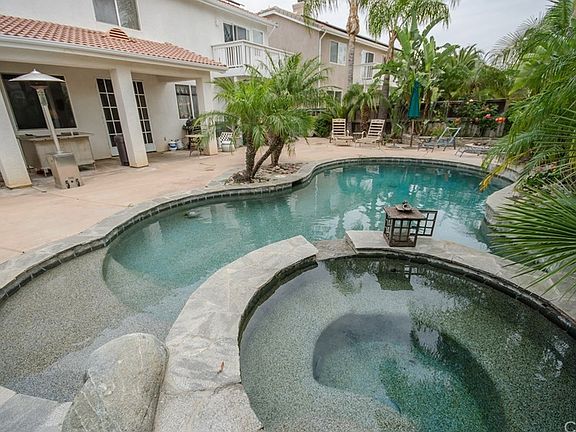 5th image of 38252 Augusta Dr
