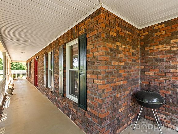 5th image of 4711 Duncan Rd