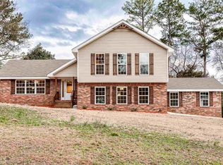 866 Hood Rd, Fayetteville, GA 30214