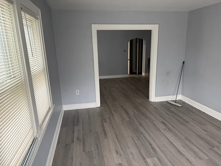 4210 Lowry Ave #3 — Photo 6