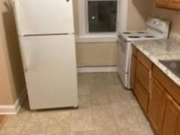 401 S Main St APT 3, Phillipsburg, NJ 08865