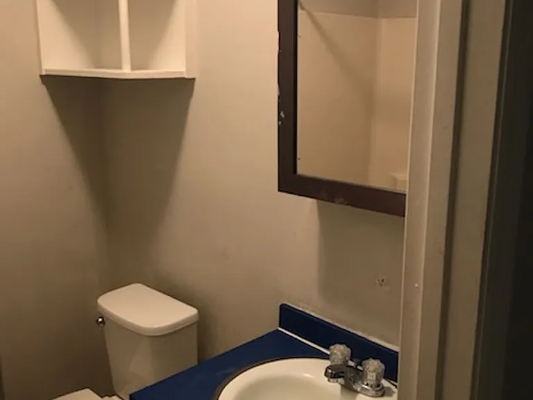 612 N Miller Ave — Photo 5