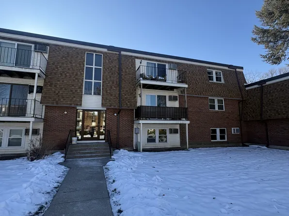 80 Damon Rd APT 1109, Northampton, MA 01060