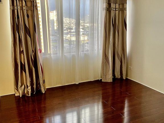Bed room facing Ala Wai canal