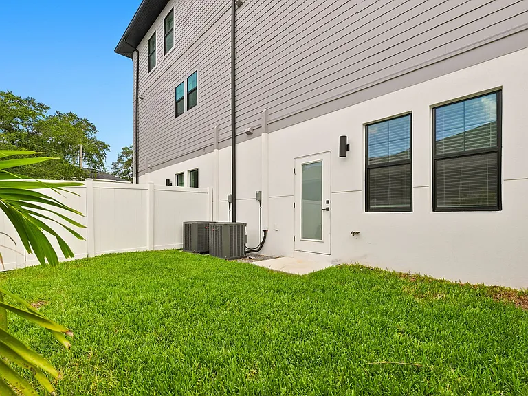 4324 W Gray St #3 — Photo 34