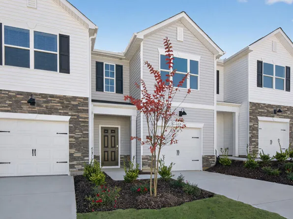 147 Starlight St, Sanford, NC 27330