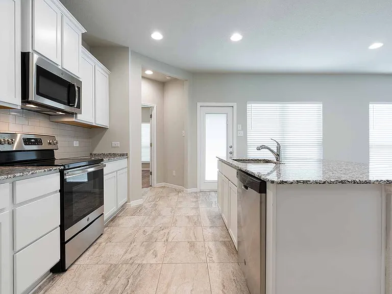 4009 Aransas Dr — Photo 6