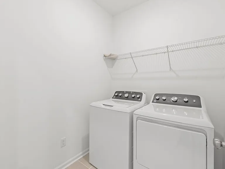 204 Silver Fleet Dr — Photo 37