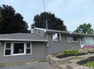 3083 Cold Springs Rd, Baldwinsville, NY 13027