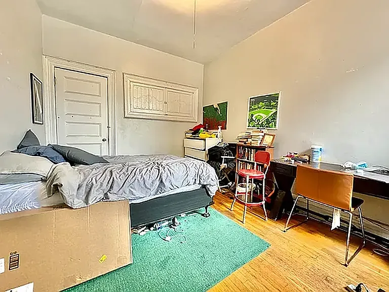 666 Park Pl #2R — Photo 28