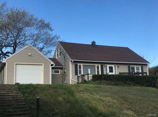 9281 Paris Hill Rd, Sauquoit, NY 13456