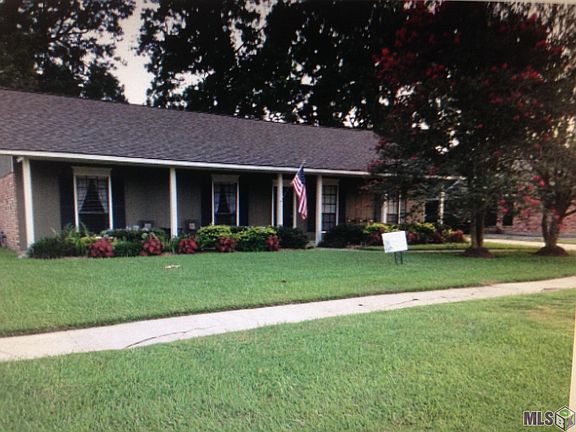 4th image of 15424 Banyanwood Ave