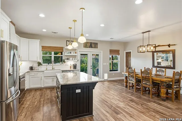 124 Creekwood Dr — Photo 5