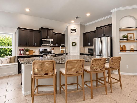 3rd image of 2143 Moss Creek Ln