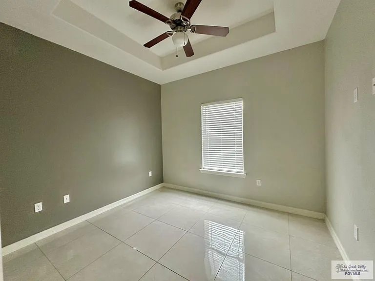 4030 Dalita Ct — Photo 17