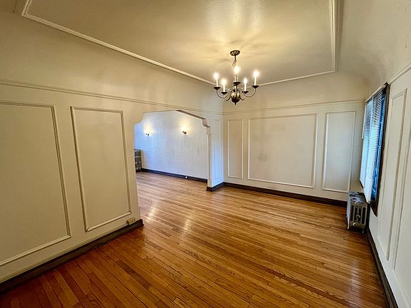 5th image of 1807-1809 E Olive St #103