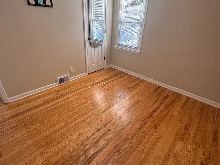 214 N Connecticut Ave — Photo 28