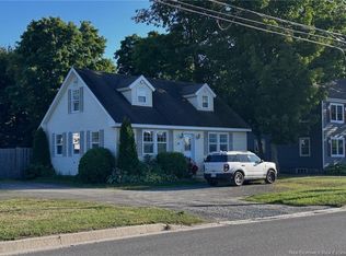 230 Woodstock Rd, Fredericton, NB E3B2H7