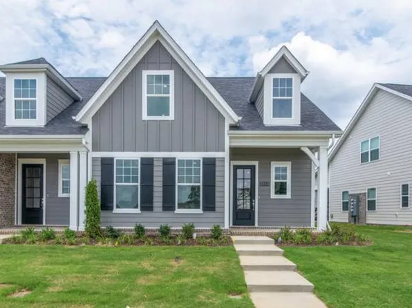2532 Elmcroft Ave, Murfreesboro, TN 37128