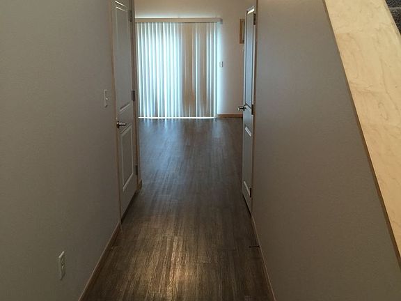 3rd image of 515 4th Ave NW APT C