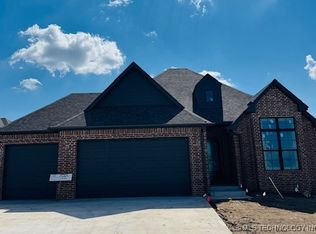 3723 W Laredo Pl, Broken Arrow, OK 74012