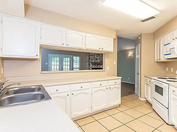 5th image of 2811 Mayflower Landing Ct