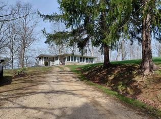 2163 Bull Run Rd, Waverly, WV 26184