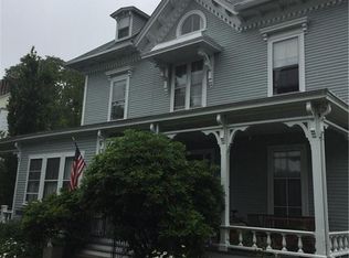 72 Ayrault St, Newport, RI 02840