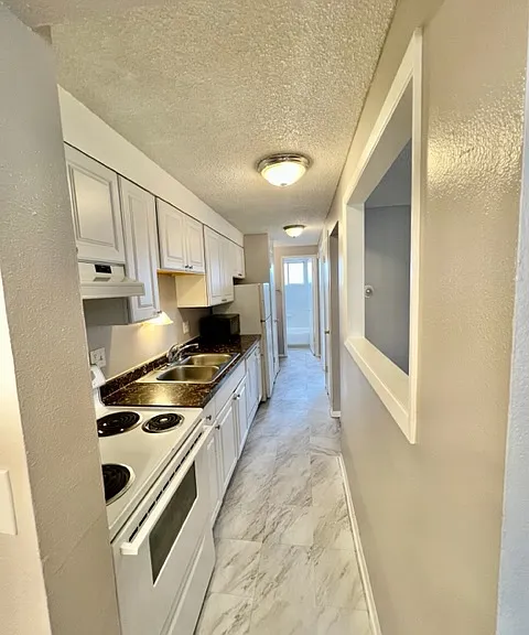 3333 S Grant St — Photo 13