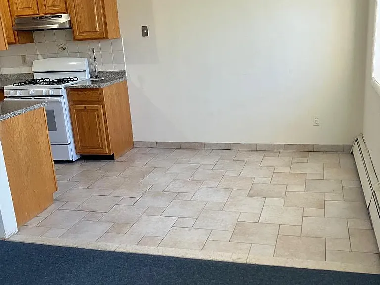 120 Archer Ave #2B — Photo 5