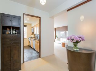 1 Putnam Hl APT 3D, Greenwich, CT 06830