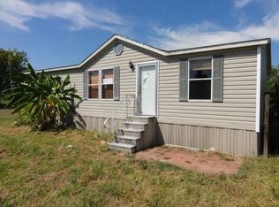 574 Danos St, Raceland, LA 70394