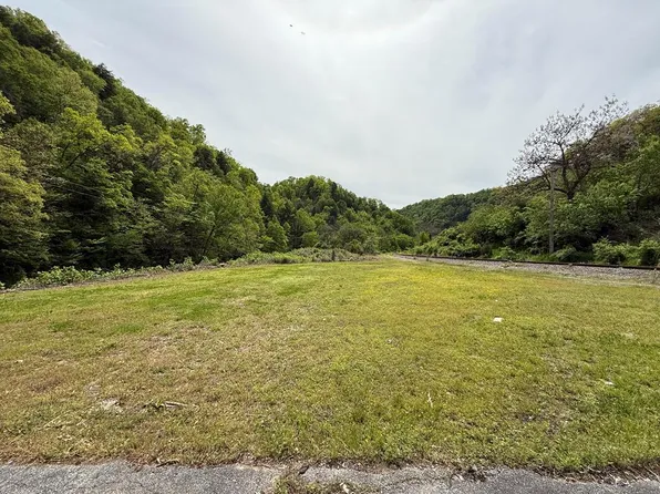 1695 Penny Hwy, Pikeville, KY 41501