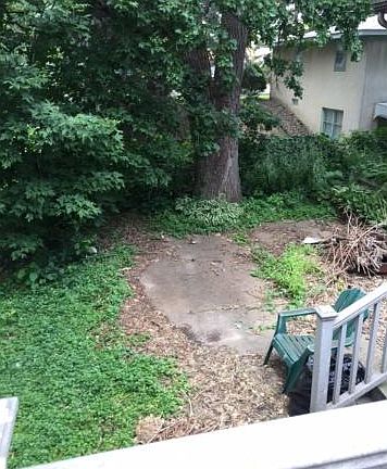 5th image of 2011 Wentworth Ave